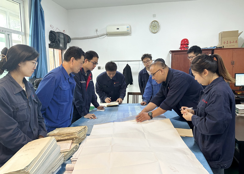 2024.05.07張 昕 工藝部召開皮帶機自移工藝專題會.jpg